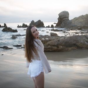 Meet your Posher, Mia